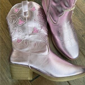 NWOT Girls Pink Metallic Cowboy Boots with Butterfly Design Size 3